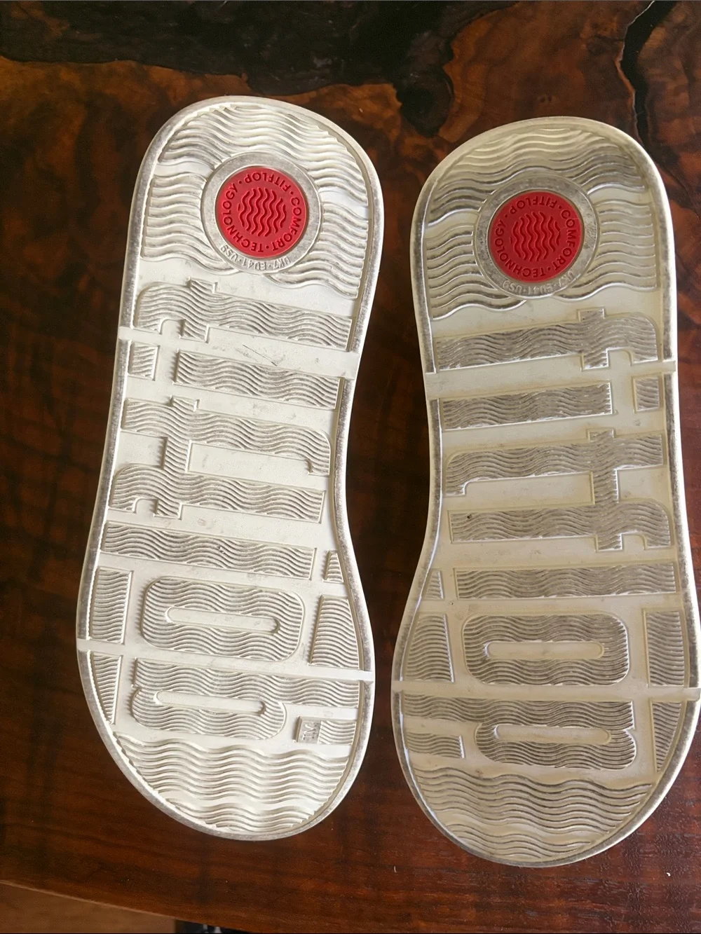 Fitflop F-MODE Flatiform toe post sandals